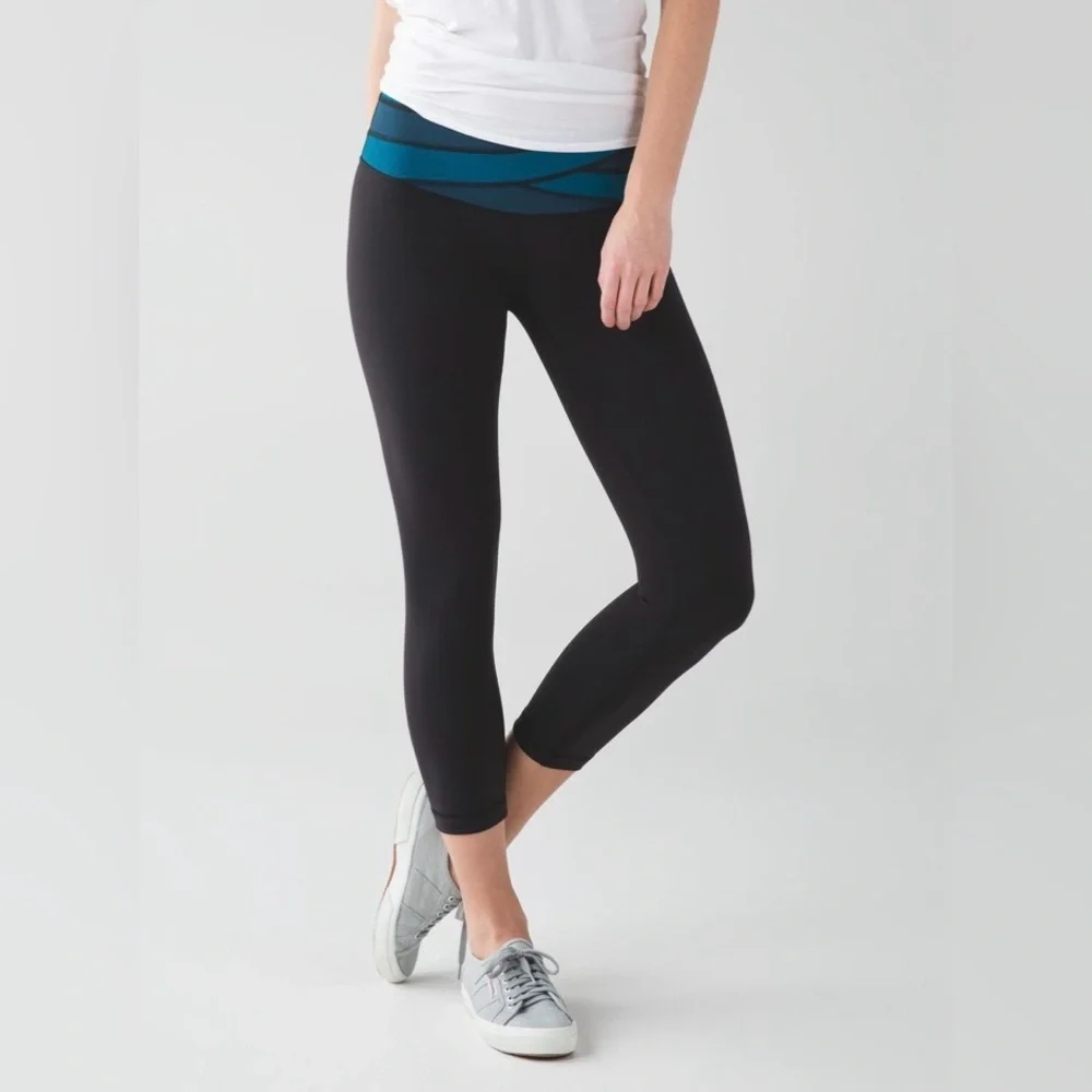 Lululemon Wunder Under Crop III Legging Black Tofino Teal Alberta‎ Lake, Size 4